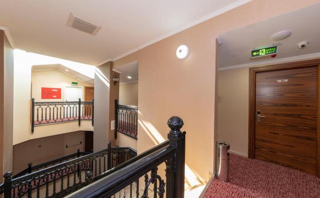 Фото отеля Vision Deluxe Hotel