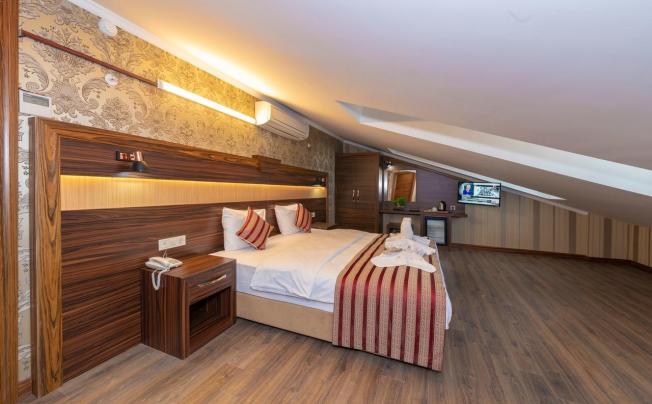Фото отеля Vision Deluxe Hotel