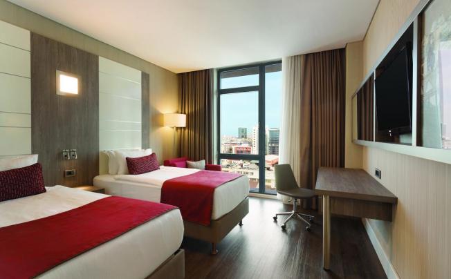 Фото отеля Ramada Encore Bayrampasa