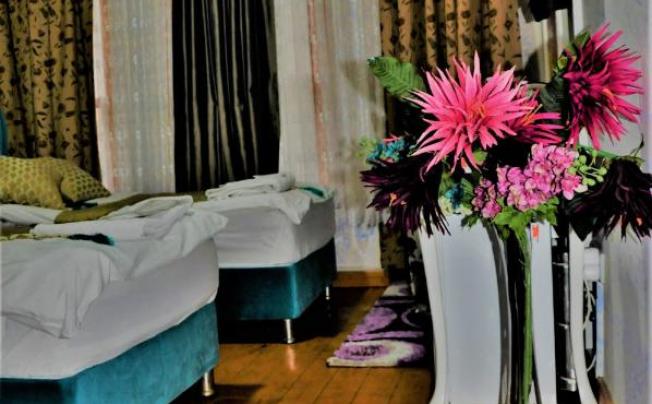 Фото отеля The Trip Hotel
