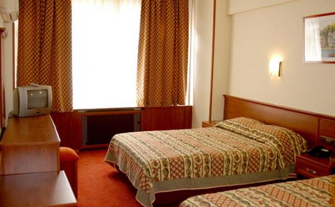 Фото отеля Monopol hotel