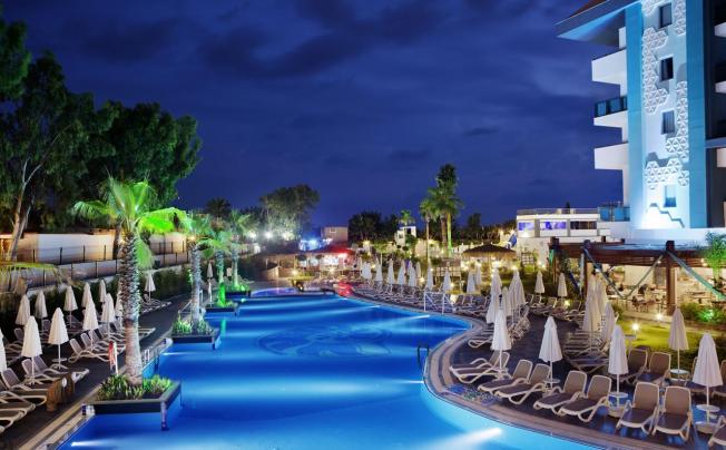 Фото отеля Seashell Resort & Spa
