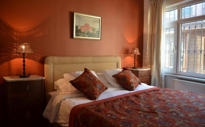 Фото отеля Emirhan Guest House