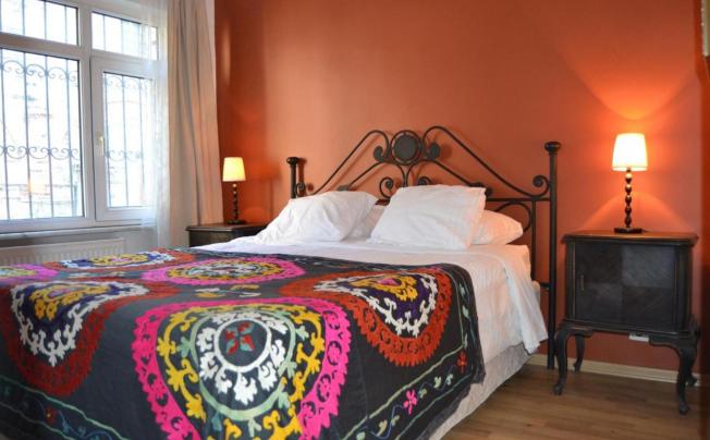 Фото отеля Emirhan Guest House