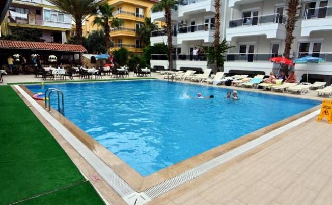 Фото отеля Cleo South Princess Apartments