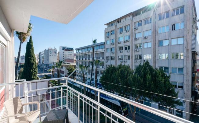 Фото отеля SARE SUITES OLDTOWN