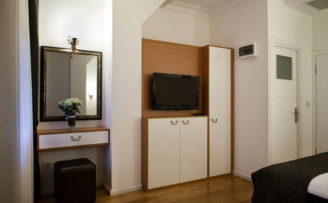 Фото отеля Jakaranda Hotel