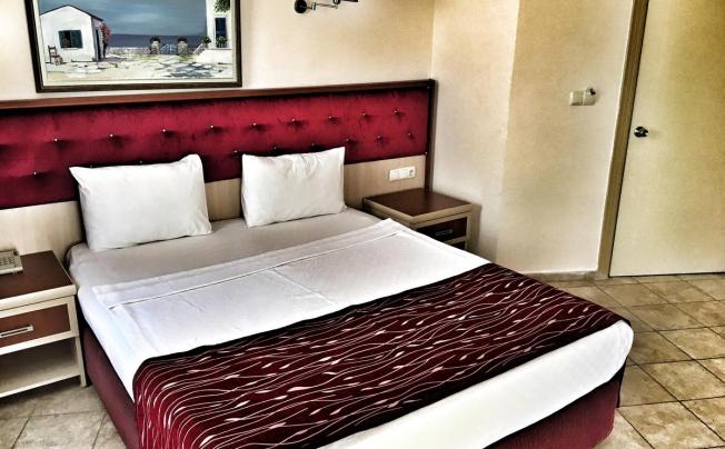 Фото отеля Meric Hotel