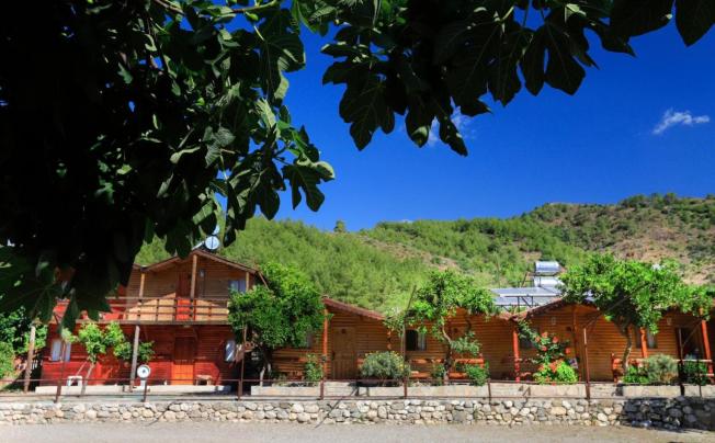 Фото отеля Oranj Ranch Hotel