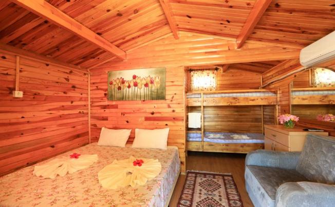 Фото отеля Oranj Ranch Hotel