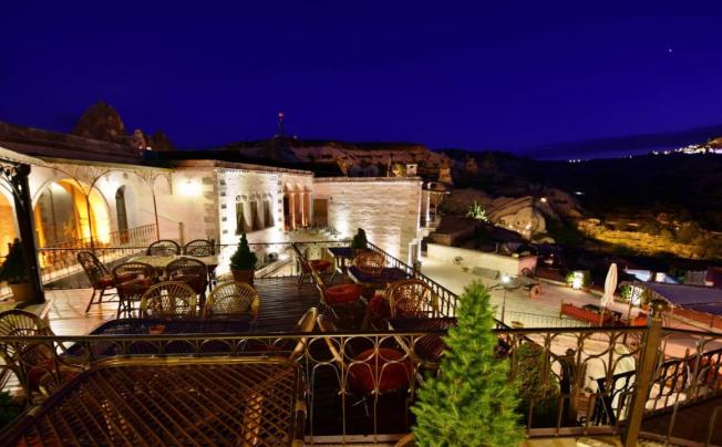 Фото отеля HARMAN CAVE HOTEL
