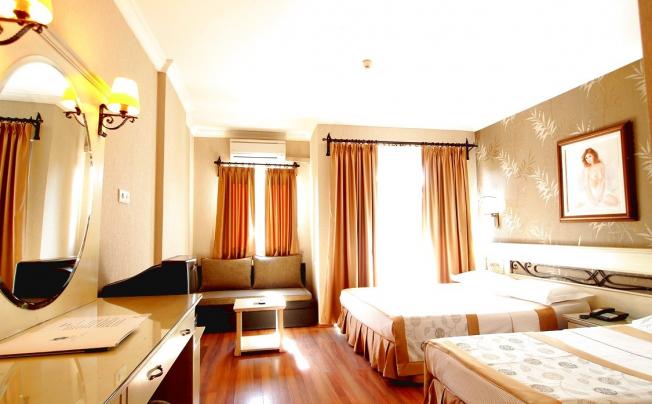 Фото отеля Romance Beach Hotel