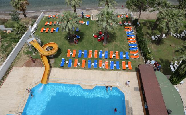 Фото отеля Palmira Beach Hotel