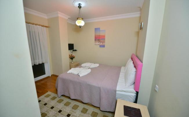 Фото отеля Assortie La Villa Hotel