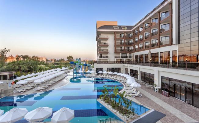 Фото отеля Glamour Resort & Spa Side