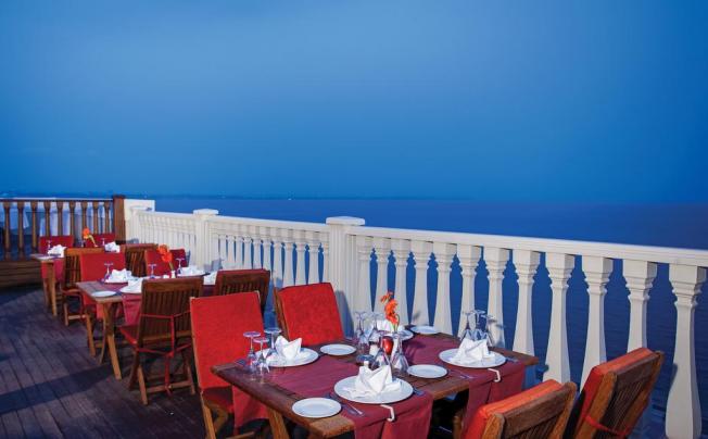 Фото отеля Crowne Plaza Antalya Hotel