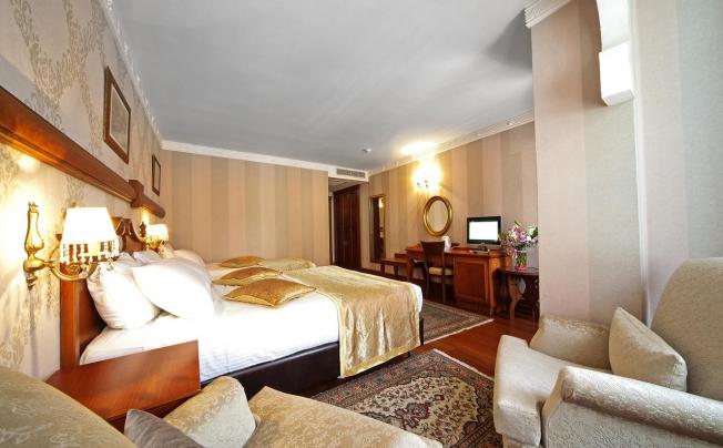 Фото отеля Azade Hotel