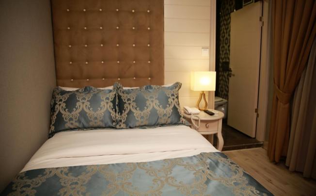 Фото отеля PELICAN HOUSE HOTEL