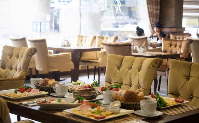 Фото отеля The Rise Aron Business Hotel Merter