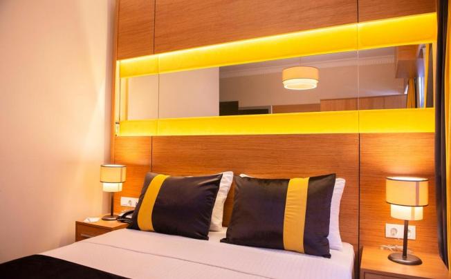 Фото отеля Karamans Sirkeci Suites Hotel