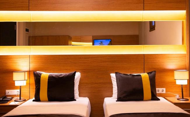 Фото отеля Karamans Sirkeci Suites Hotel