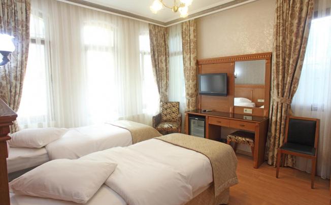 Фото отеля The New House Hotel