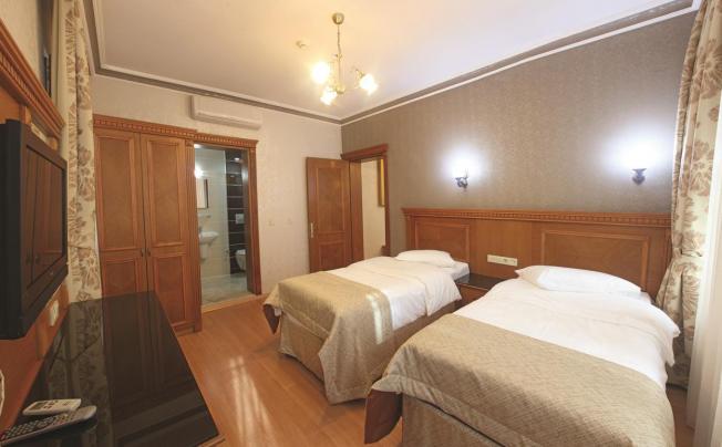 Фото отеля The New House Hotel