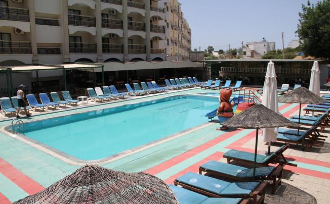 Фото отеля Temple Beach Hotel
