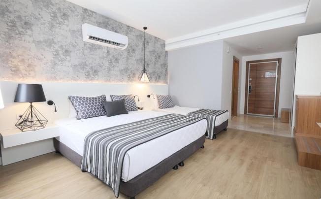 Фото отеля Sherwood Suites Resort hotel