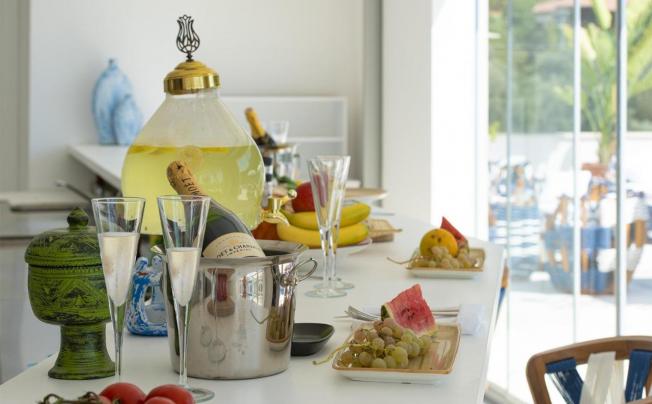 Фото отеля HIGHCLERE HOTEL AND SPA