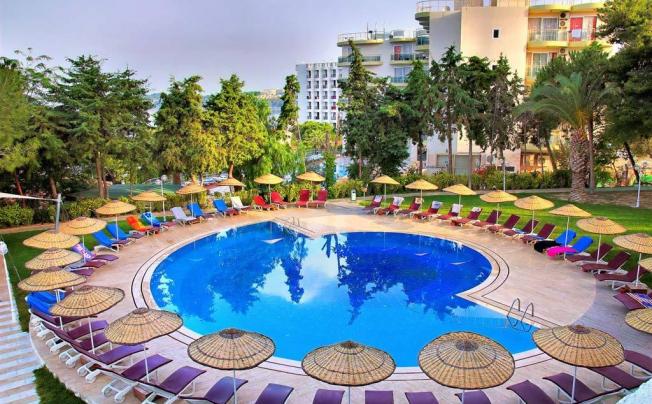 Фото отеля Vista Azur Hotel (ex. Blue Vista Hill Hotel; Onura)