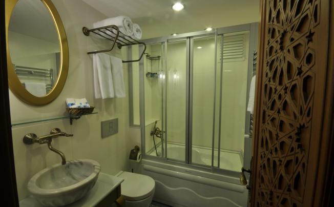 Фото отеля Merial Hotel 