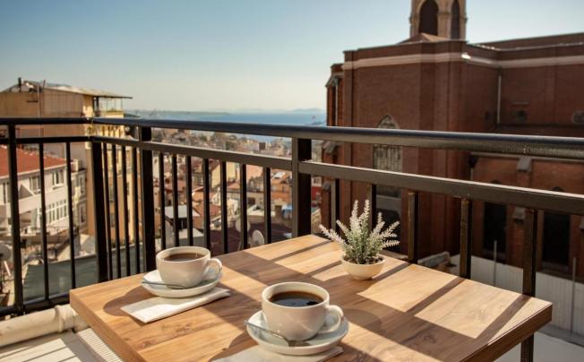 Фото отеля West Palace Hotel