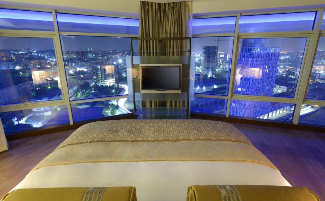 Фото отеля WYNDHAM GRAND ISTANBUL EUROPE