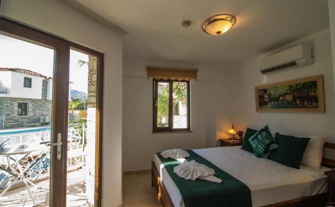 Фото отеля TURAY HOTEL