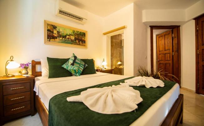 Фото отеля TURAY HOTEL