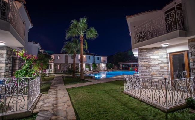 Фото отеля TURAY HOTEL