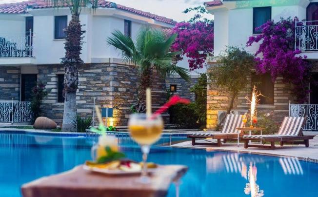 Фото отеля TURAY HOTEL
