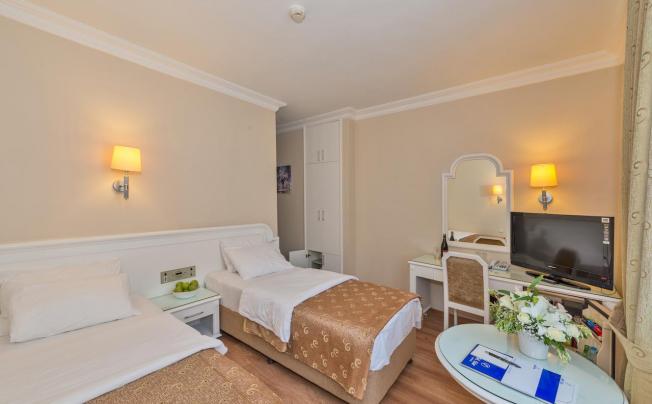 Фото отеля Fuar Hotel