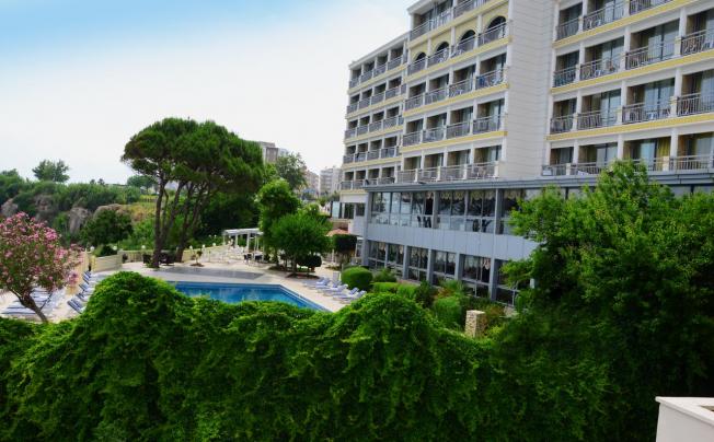 Фото отеля Lara Hotel