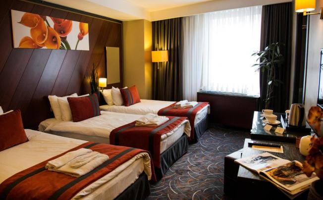 Фото отеля Tan Hotel