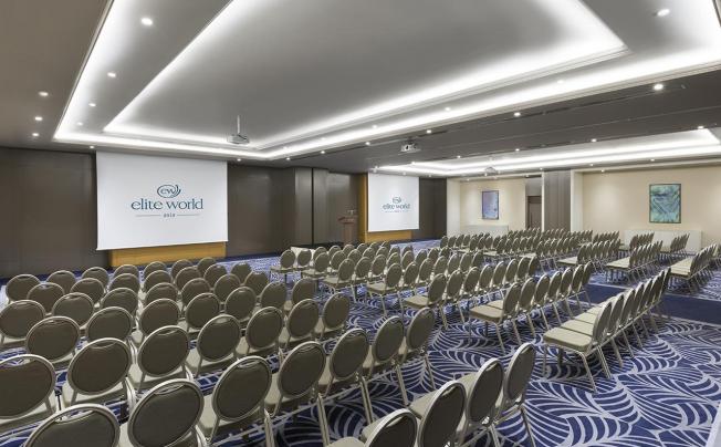 Фото отеля Elite World Asia Hotel