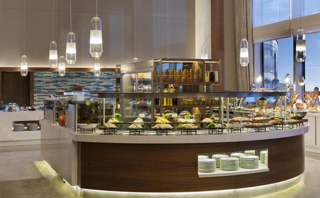 Фото отеля Elite World Asia Hotel