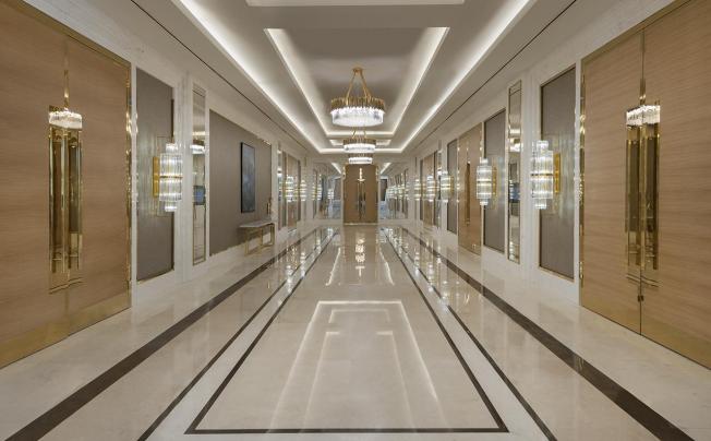 Фото отеля Elite World Asia Hotel