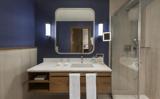 Фото отеля Elite World Asia Hotel