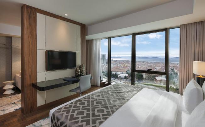 Фото отеля Elite World Asia Hotel