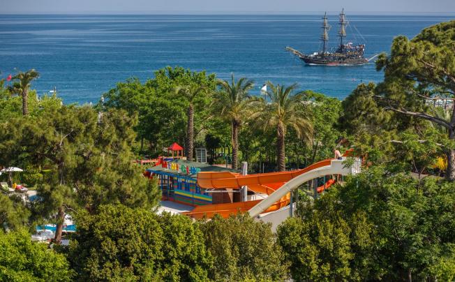 Фото отеля Lucida Beach Hotel
