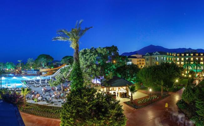 Фото отеля Lucida Beach Hotel