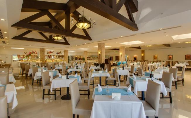 Фото отеля Lucida Beach Hotel