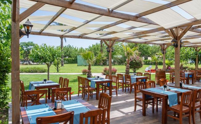 Фото отеля Lucida Beach Hotel